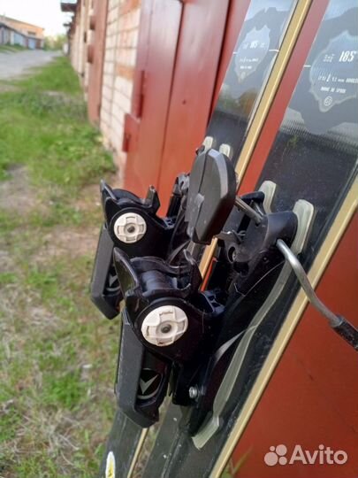 Горные лыжи для фрирайда