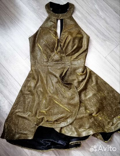 Вечернее платье