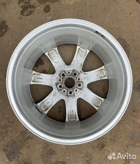 Диск задний на BMW X5 E53 R22 168 Style