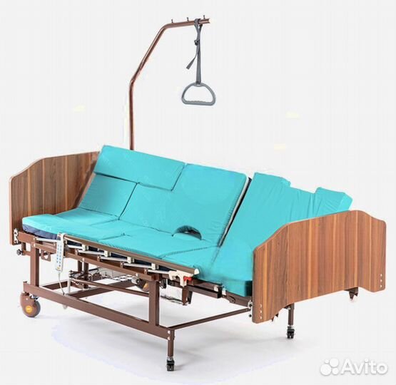 Медицинская кровать функциональная