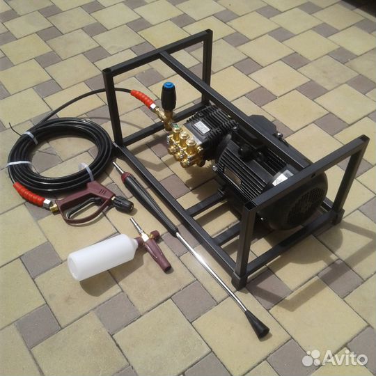 Аппарат высокого давления(мойка) Bertolini