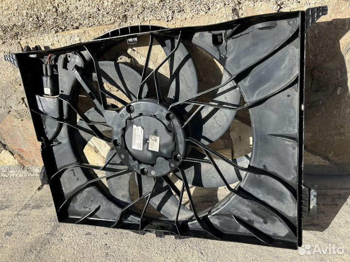 Вентилятор, диффузор на Mercedes 221