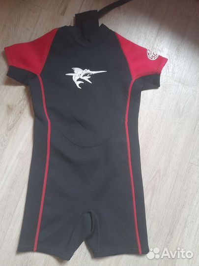 Гидрокостюм