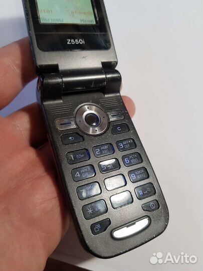 Sony Ericsson Z550i