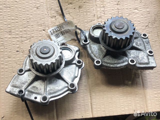 Помпа Ford Volvo B4184S2 30751700