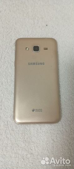 Samsung Galaxy J3 (2016) SM-J320F/DS, 8 ГБ