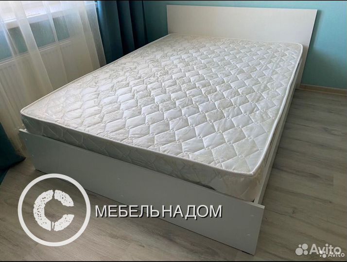Кровать двухспальная
