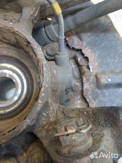 Ступица (кулак, цапфа) правая задняя Acura MDX