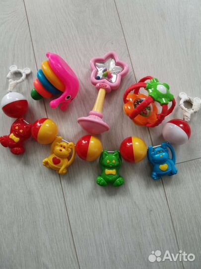 Игрушки погремушки пакетом
