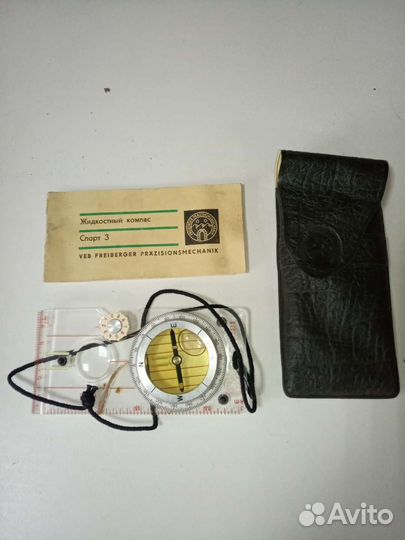 Компас жидкостный