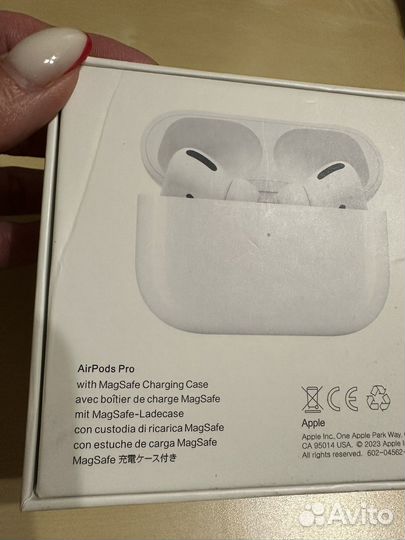 Airpods Pro новые 100 оригинал