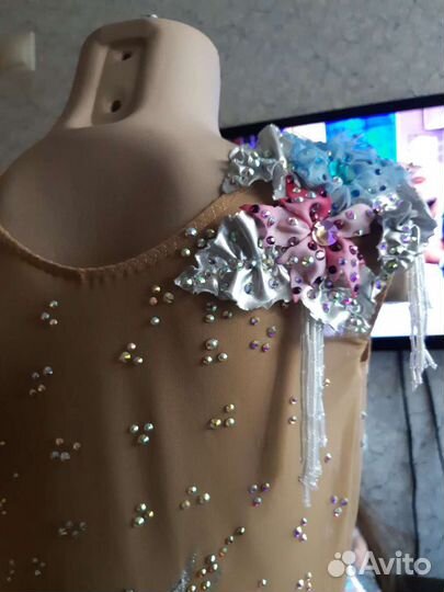 Купальник для художественной гимнастики