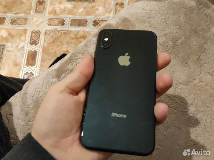 iPhone Xs, 64 ГБ