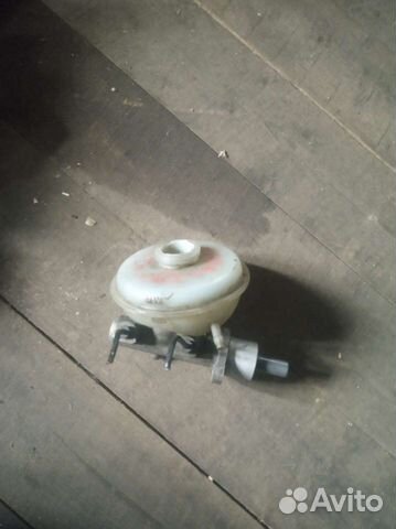 Главный тормозной цилиндр Audi A6 C4