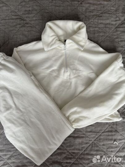 Костюм женский