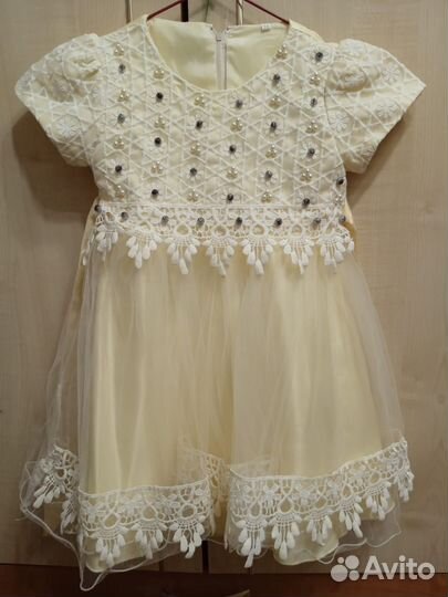 Платья нарядные