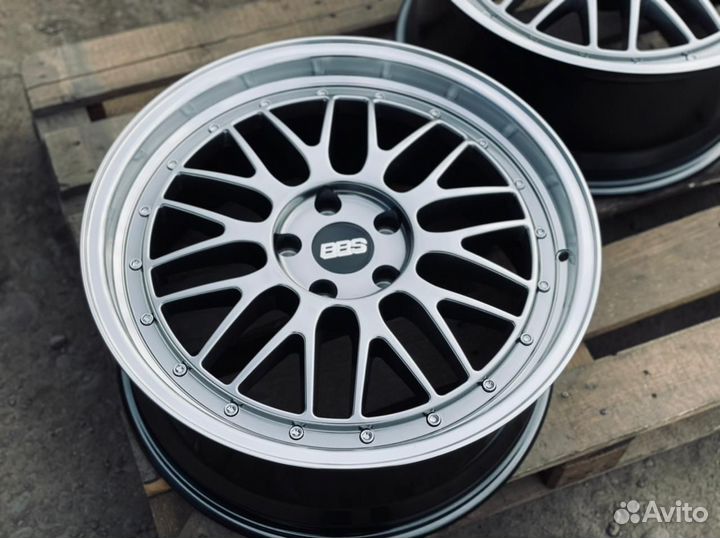 Bbs lm r17 5-112 комплект новых дисков