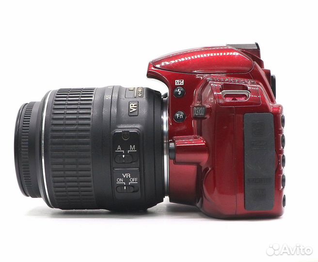 Nikon D3100 kit красный (пробег 2855 кадров)