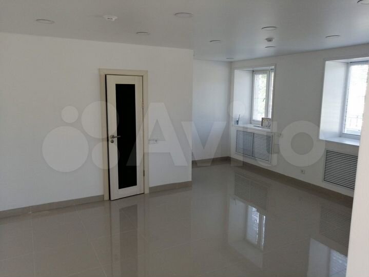 Свободного назначения, 30 м²