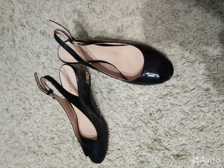 Туфли лакированные