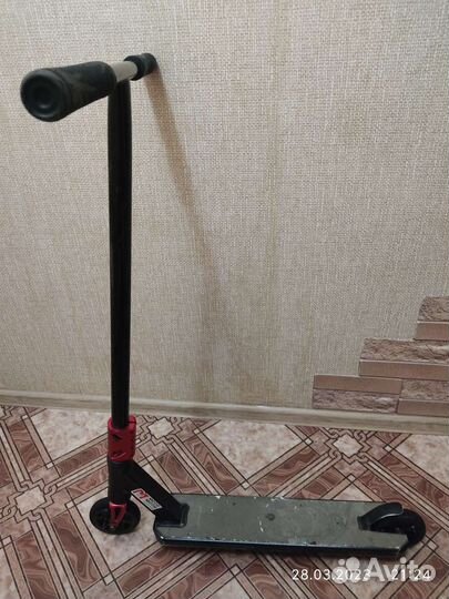 Трюковой самокат FOX PRO RAW 3