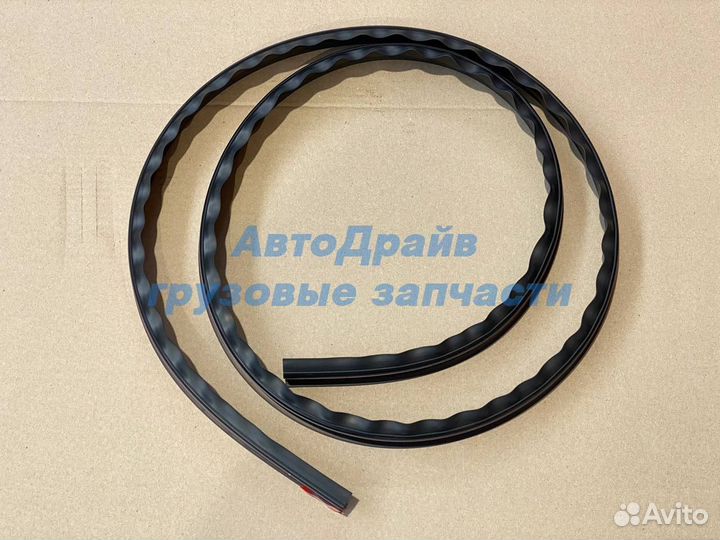 Уплотнитель лобового стекла Даф 105