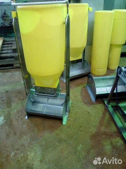 Кормовой автомат для поросят