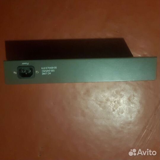 Коммутатор D-Link DES-1016A