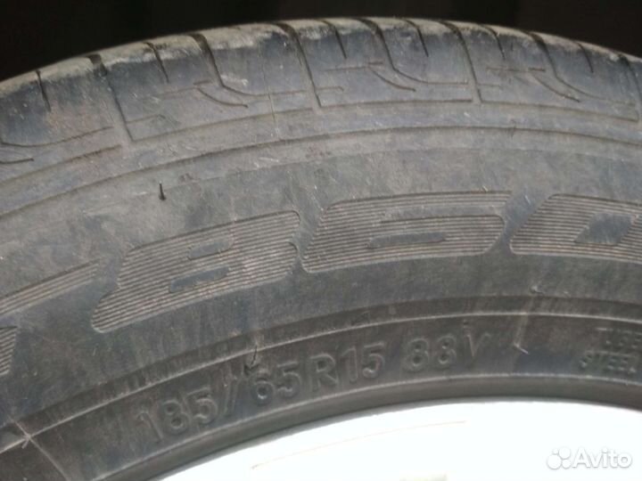 Nitto NT 404 185/65 R15 80H