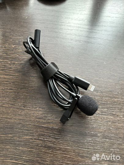Микрофон петличный iPhone