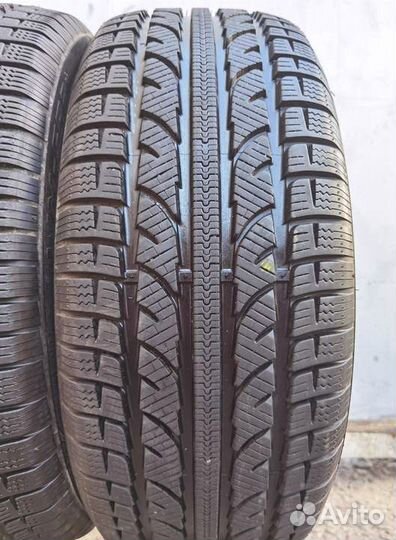 Cooper Weather-Master S/A 2 205/50 R17 93V