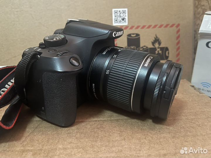 Зеркальный фотоаппарат Canon eos 1300d