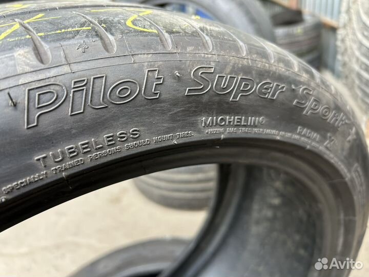 Michelin Pilot Super Sport 275/35 R19