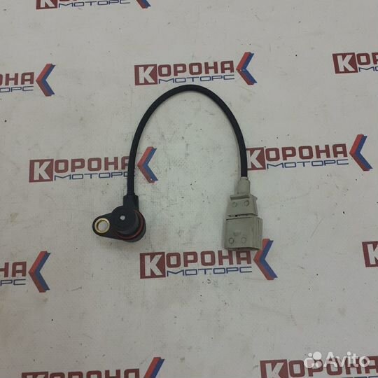 Датчик положения коленвала audi A3