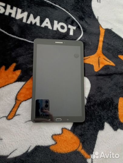 Samsung galaxy tab E 16gb