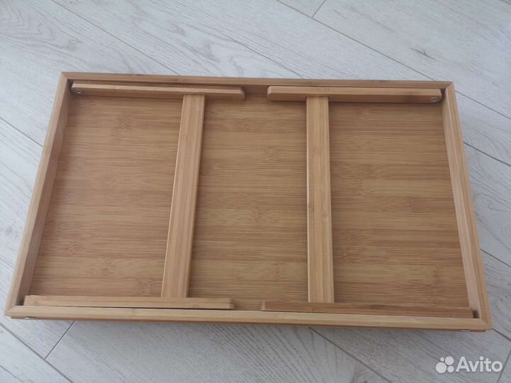 Поднос-столик