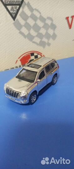 Моделька Toyota