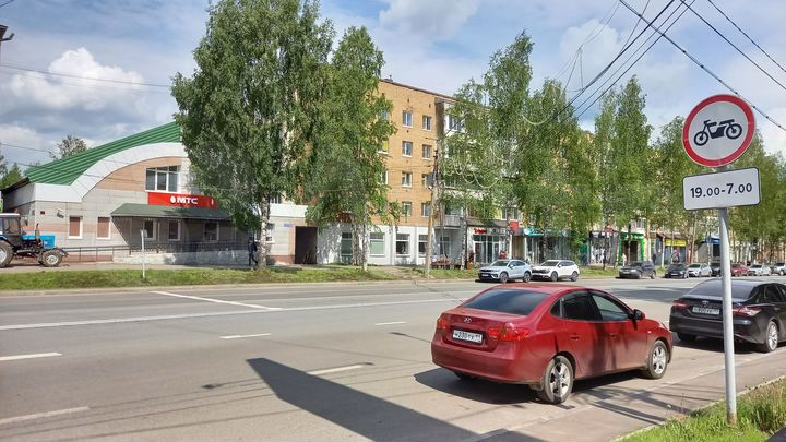 Торговая площадь 68 м², 111 м², 194 м², 83 м²