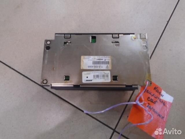 Усилитель акустической системы Porsche Cayenne 20