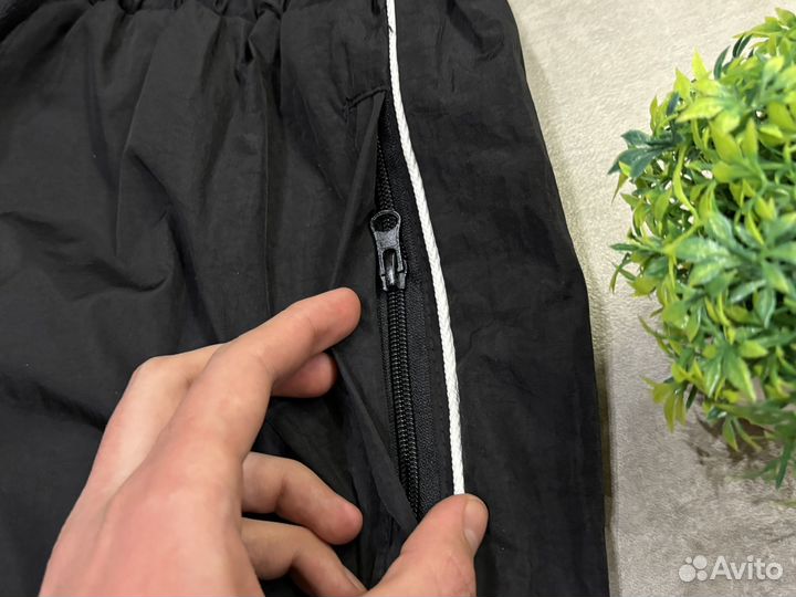 Супер широкие штаны Corteiz спортивные