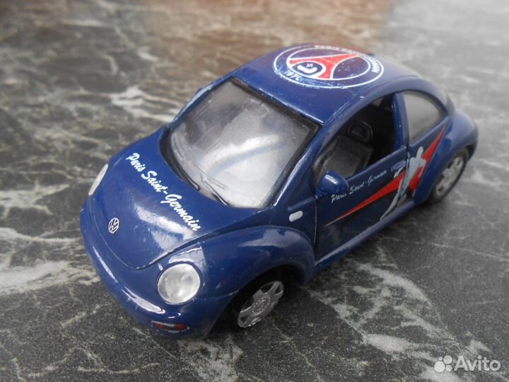 Модель Volkswagen New Beetle