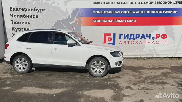 Насос вакуумный Audi Q5 (8R) 06E145100M