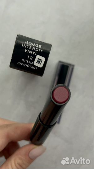 Помада givenchy Rouge Interdit Vinyl