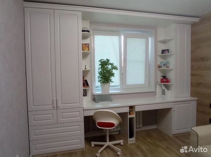 Мебель в детскую комнату