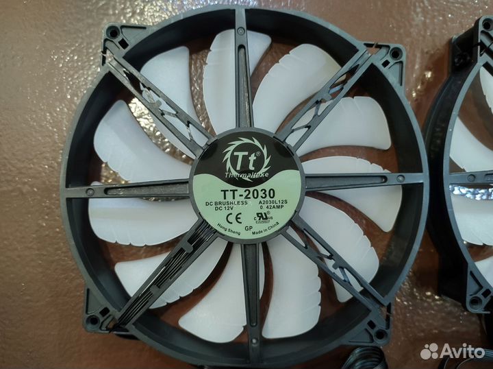 Вентиляторы Корпуса Thermaltake View 51 Tempered