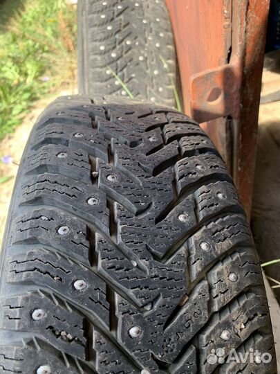 Nokian Tyres Hakkapeliitta 8 185/60 R15 88