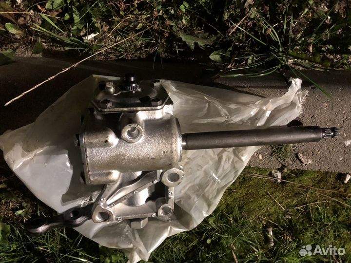 Рулевой редуктор 2121