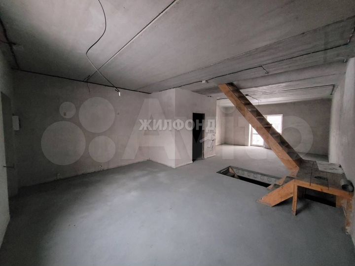 Коттедж 172 м² на участке 3,5 сот.