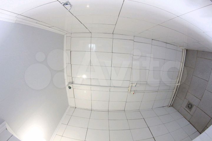 Комната 20 м² в > 9-к., 1/2 эт.