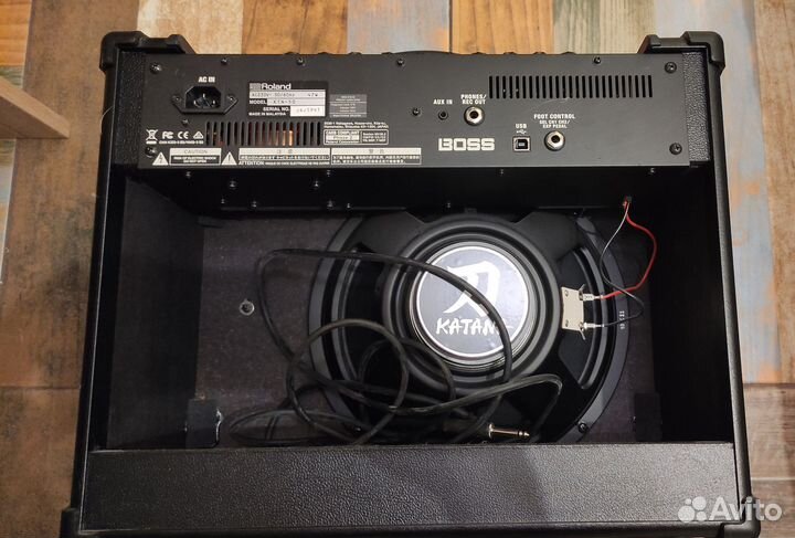 Комбоусилитель boss katana 50